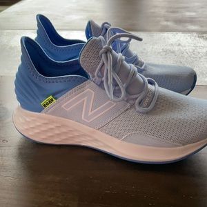 New Balance Roav